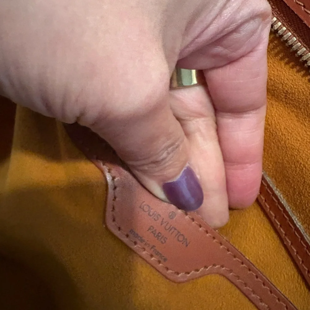 Louis Vuitton Epi Gobelins Backpack - Picture 11 of 11